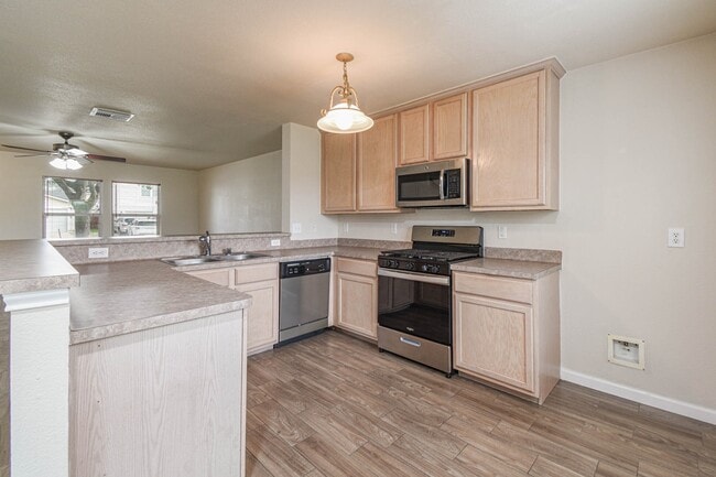 19807 Mallard Point Ct in Cypress, TX - Building Photo - Building Photo