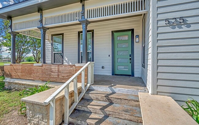 525 S 10th St in Waco, TX - Building Photo - Building Photo