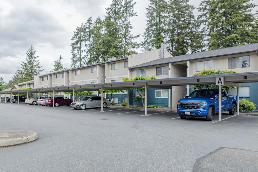 Winchester Heights Condominium in Auburn, WA - Building Photo
