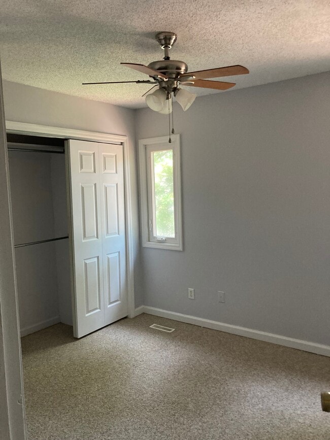 property at 624 Surfside Dr
