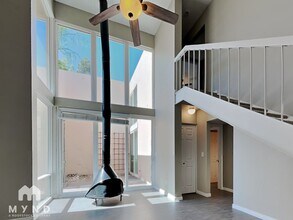 930 S Dobson Rd in Mesa, AZ - Building Photo - Building Photo