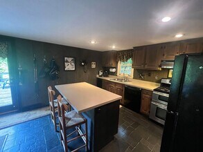 64 Quarry Ln in Conway, NH - Building Photo - Building Photo