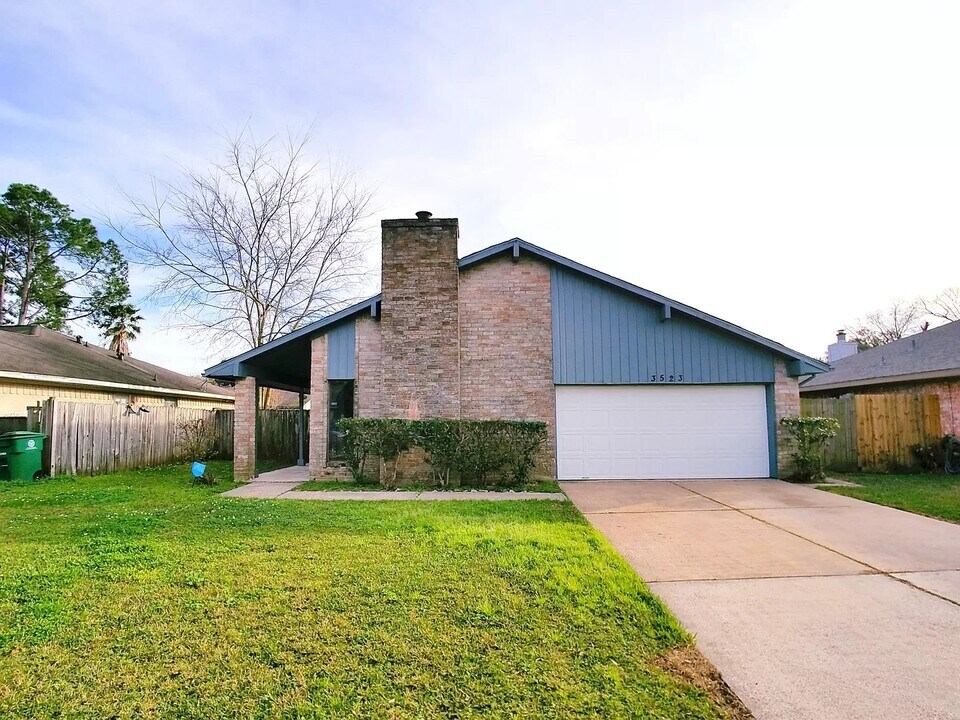 3523 Mayfield Oaks Ln in Houston, TX - Building Photo