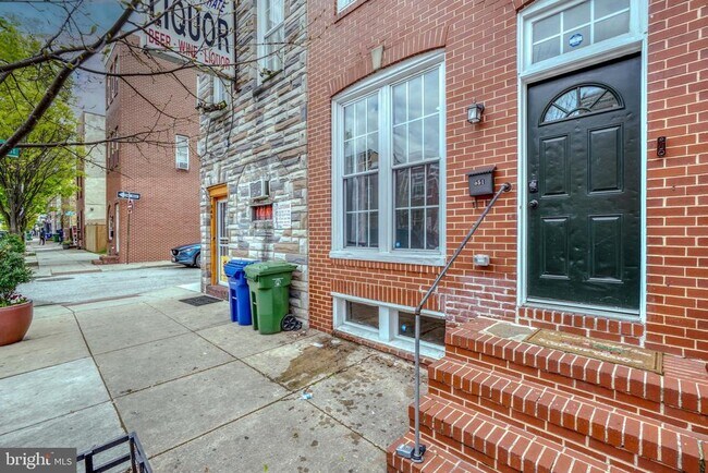 851 Washington Blvd in Baltimore, MD - Building Photo - Building Photo