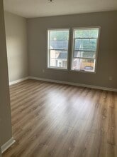 349 W 28th St in Indianapolis, IN - Foto de edificio - Building Photo