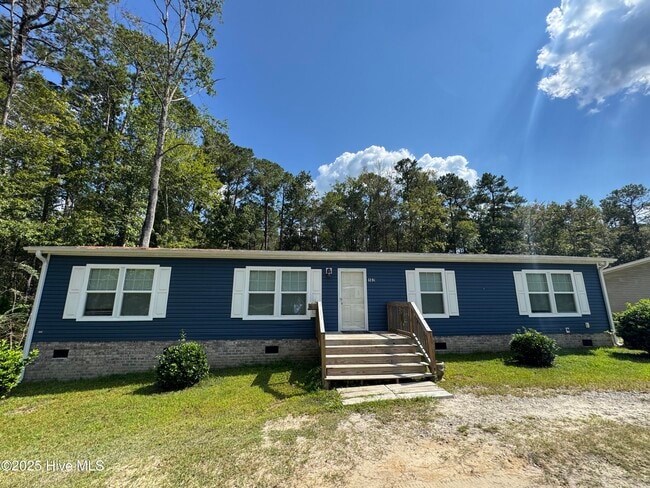 property at 162 Sandy Creek Dr
