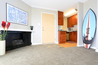 OceanAire Apartment Homes in Pacifica, CA - Building Photo - Interior Photo