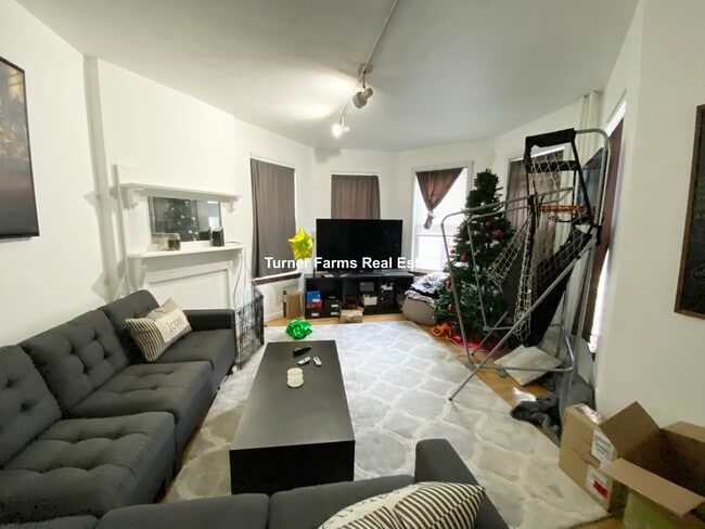 10 Parker Hill Ave, Unit 1 in Boston, MA - Building Photo - Building Photo