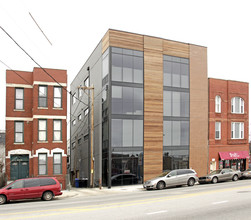 622 N Ashland Ave in Chicago, IL - Building Photo - Building Photo