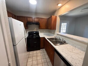 22211 Moss Falls Ln in Spring, TX - Building Photo - Building Photo