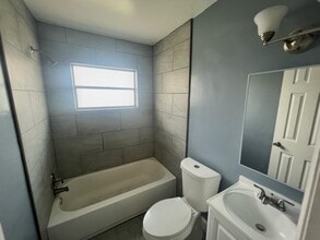 228 Ave Q NW in Winter Haven, FL - Building Photo - Building Photo