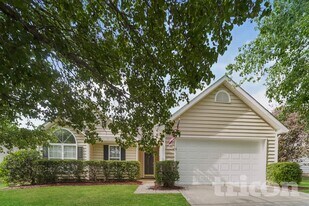 12524 Cumberland Crest Dr in Huntersville, NC - Building Photo