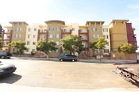 Gateway Apartments in San Diego, CA - Building Photo - Building Photo