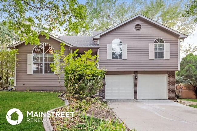 property at 301 W Heritage Dr