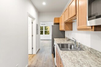 50 R Maplewood Ave in Gloucester, MA - Building Photo - Building Photo