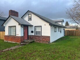 929 E 57th St in Tacoma, WA - Building Photo