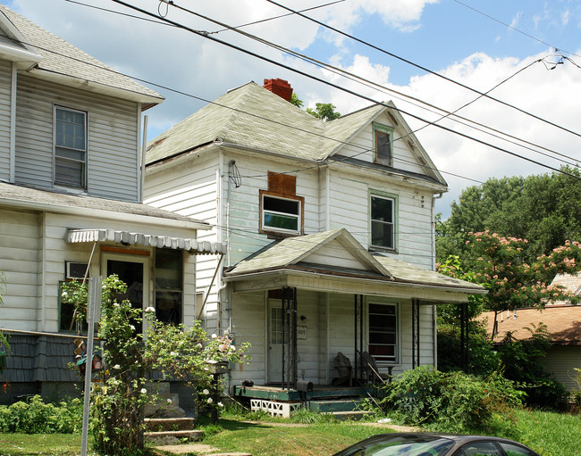 1009 George St in Parkersburg, WV - Building Photo - Building Photo