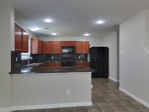 10914 Tipton Oaks Dr in Richmond, TX - Building Photo - Building Photo