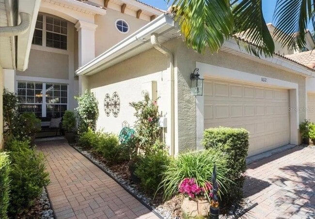 property at 8612 Vía Bella Notte