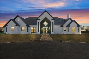 5090 US-377 in Aubrey, TX - Building Photo