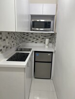 1430 SW 19th St, Unit B in Miami, FL - Building Photo