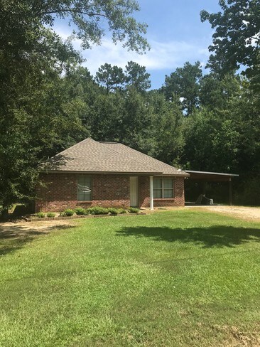 46088 N Baptist Rd in Hammond, LA - Building Photo - Building Photo