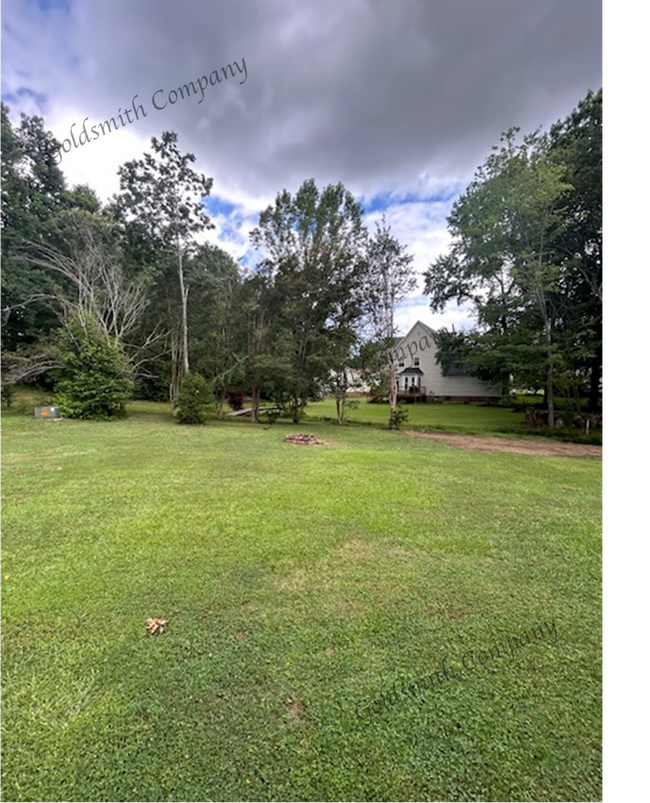 106 Saddletree Pl in Simpsonville, SC - Building Photo - Building Photo