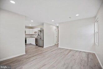 906 Elfin Ave in Capitol Heights, MD - Building Photo - Building Photo