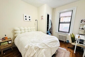452 Park Dr, Unit 4 in Boston, MA - Building Photo - Building Photo