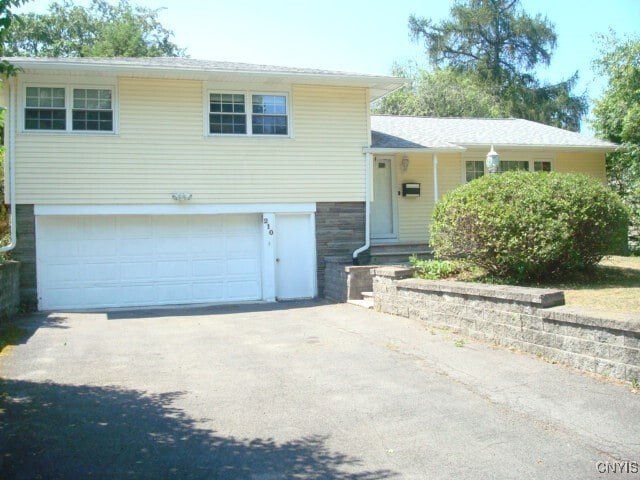 210 Hurlburt Rd in Syracuse, NY - Building Photo - Building Photo