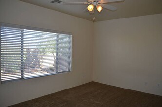 7202 W Pleasant Oak Way in Florence, AZ - Building Photo - Building Photo