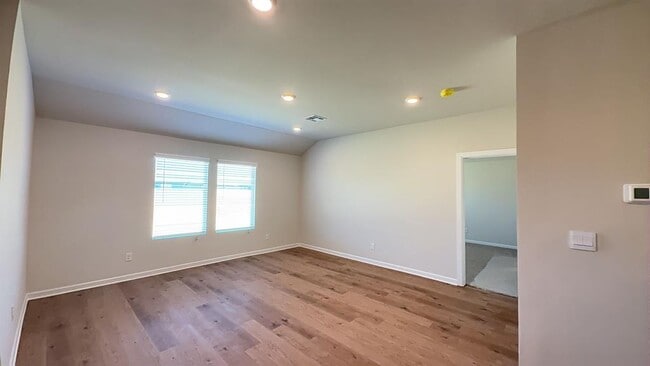 10213 NW 28th Terrace in Yukon, OK - Building Photo - Building Photo