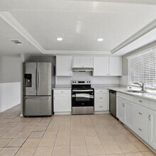 2614 Crestmoor Ct in Arlington, TX - Building Photo - Building Photo