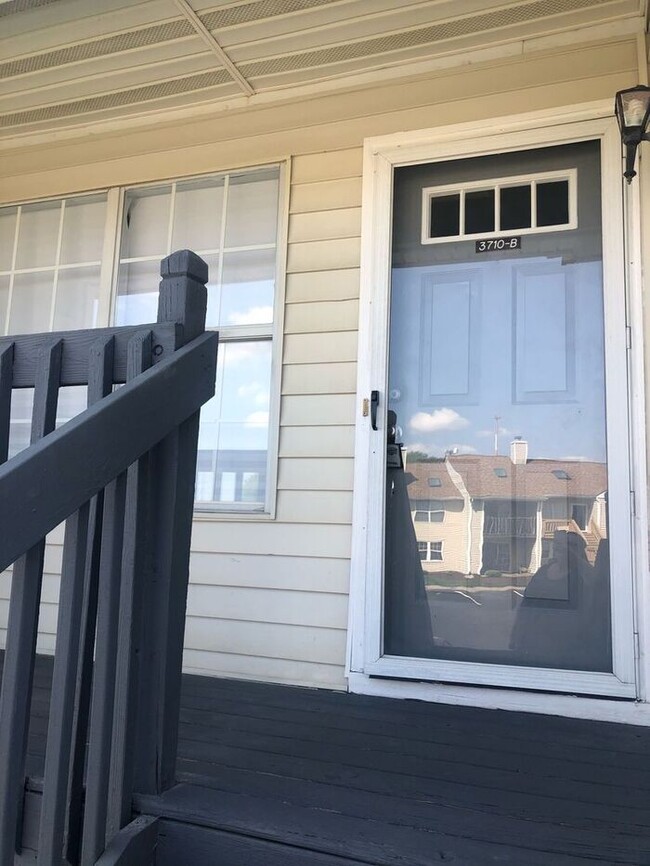 3710G Towne Point Rd in Portsmouth, VA - Building Photo - Building Photo