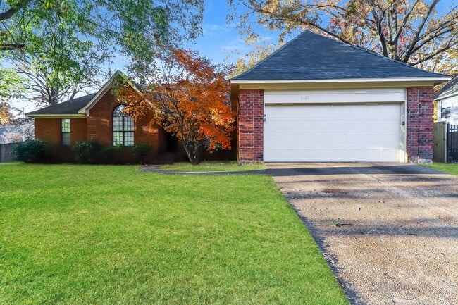 property at 4462 Garrison Ave