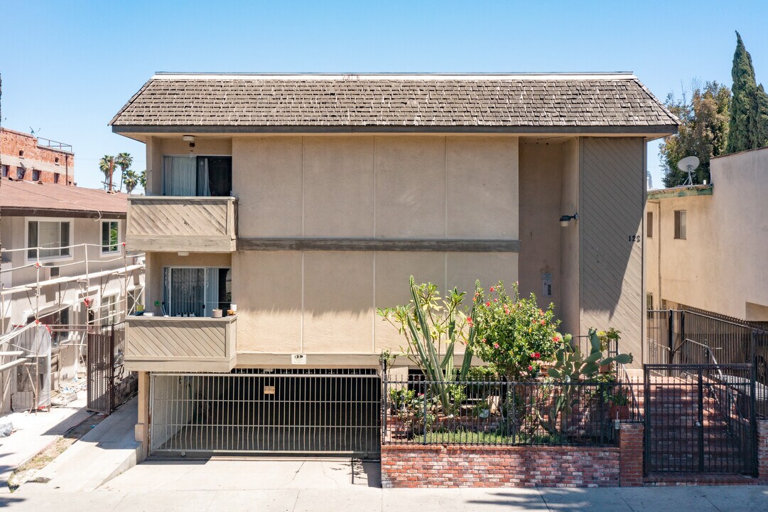 122 S Occidental Blvd in Los Angeles, CA - Building Photo