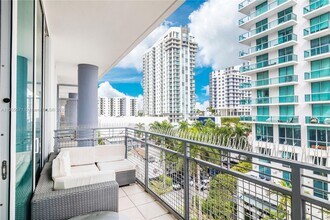 350 NE 24th St, Unit 607 in Miami, FL - Building Photo - Building Photo