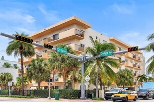 1150 Collins Ave in Miami Beach, FL - Building Photo