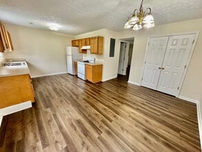 1029 Merrick Dr in Richmond, KY - Building Photo - Building Photo