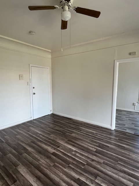 2329 Crenshaw Blvd, Unit 207 in Los Angeles, CA - Foto de edificio - Building Photo