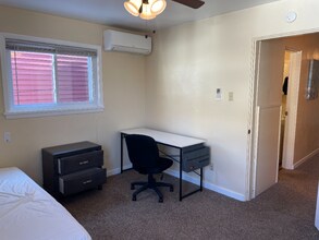 4307 Milgate St in Pittsburgh, PA - Building Photo - Building Photo