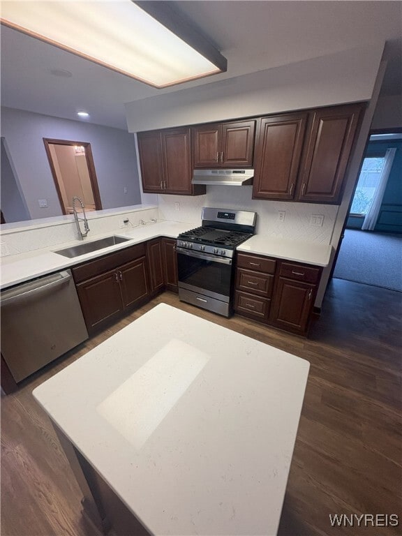 property at 24 Bywater Ct