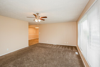 2003 N Richardt Ave in Indianapolis, IN - Building Photo - Building Photo