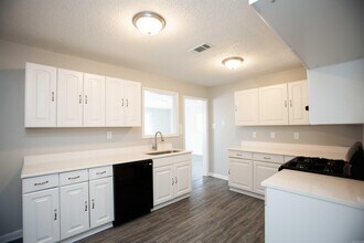 2113 Muldrow Dr in North Little Rock, AR - Building Photo - Building Photo