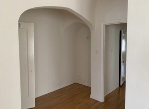 418 N Gardner St, Unit 418 N. Gardner LA 90036 in Los Angeles, CA - Building Photo - Building Photo