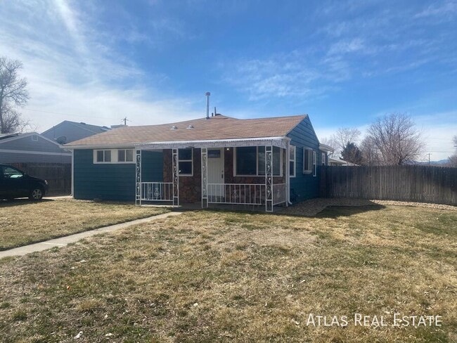 6395 Poplar St in Commerce City, CO - Building Photo - Building Photo