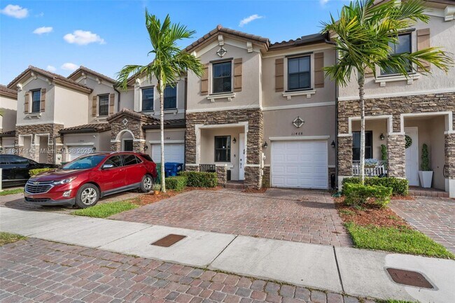 11468 SW 252nd Ter in Homestead, FL - Building Photo - Building Photo