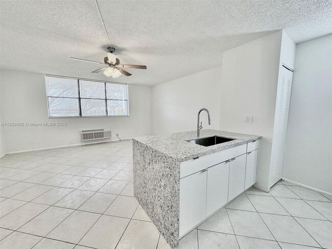 property at 2401 Riverside Dr
