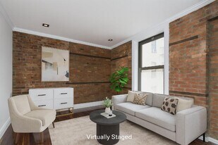124 Ridge St in New York, NY - Building Photo