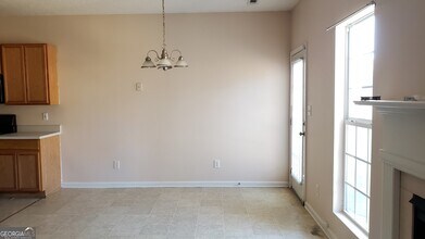 5485 Sierra Tr in College Park, GA - Building Photo - Building Photo